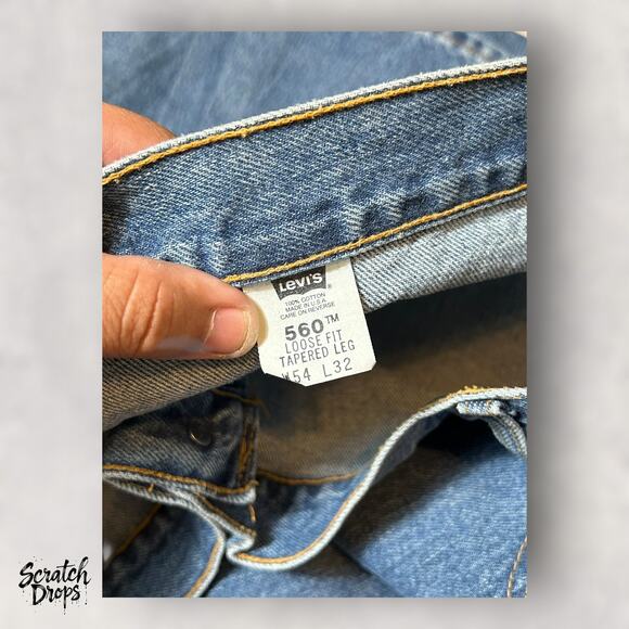 Levi's Men's 560 Loose Fit Tapered Leg Jeans W54 L32 Classic Comfortable Denim - Picture 5 of 9